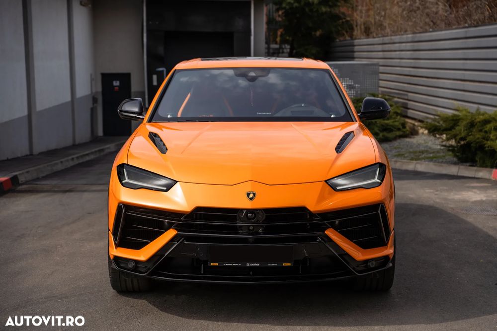 Lamborghini URUS - 3