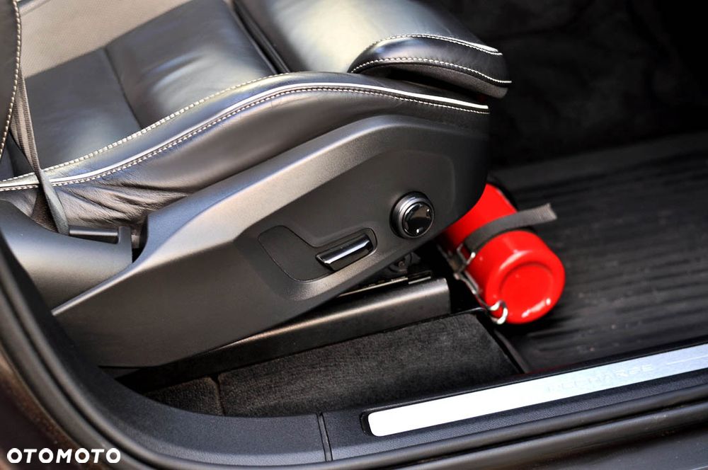 Volvo XC 60 T6 AWD Recharge Geartronic RDesign - 20