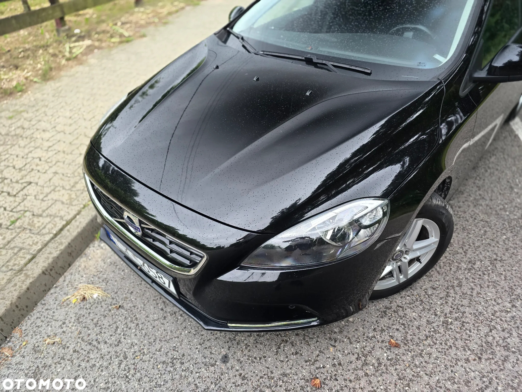 Volvo V40 T3 Momentum - 37