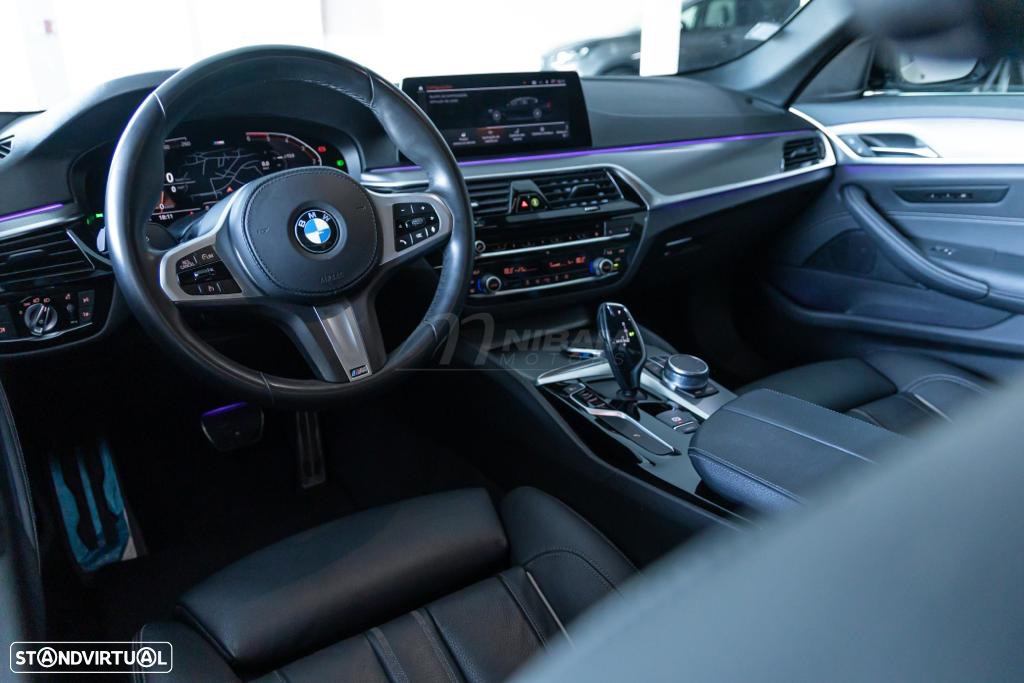BMW 520 d Pack M Auto - 12