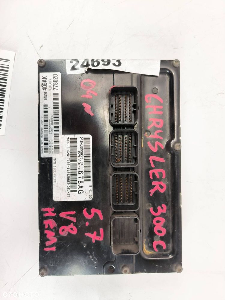 KOMPUTER CHRYSLER 300C 04896405AK - 2