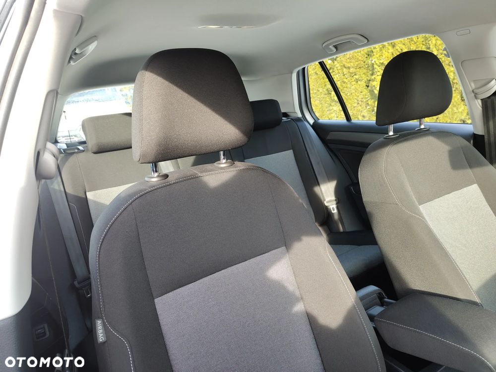 Volkswagen Golf 1.2 TSI BMT Trendline EU6 - 11