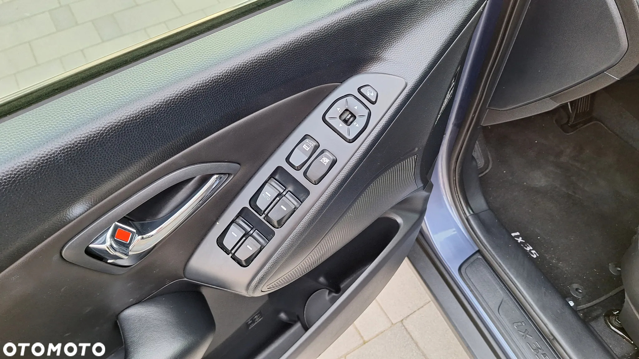 Hyundai ix35 2.0 CRDi Premium 2WD - 28