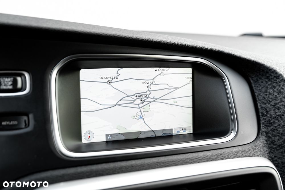 Volvo V40 D3 Geartronic Summum - 33