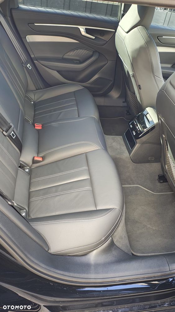 Audi A6 Avant 40 TDI quattro S tronic sport - 26