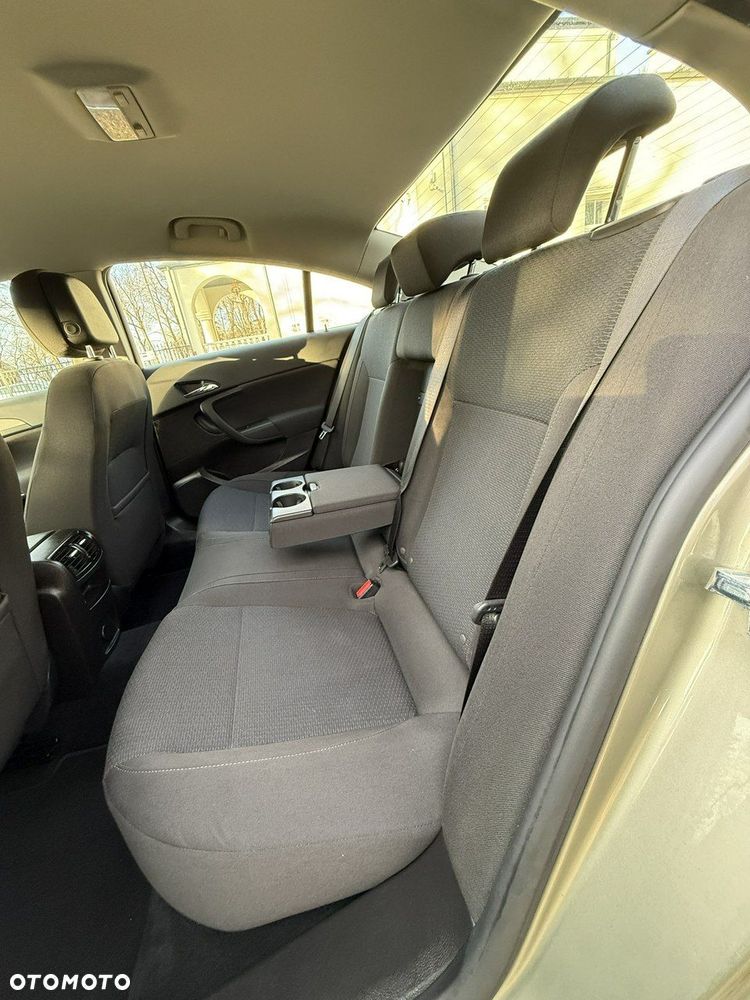 Opel Insignia - 7