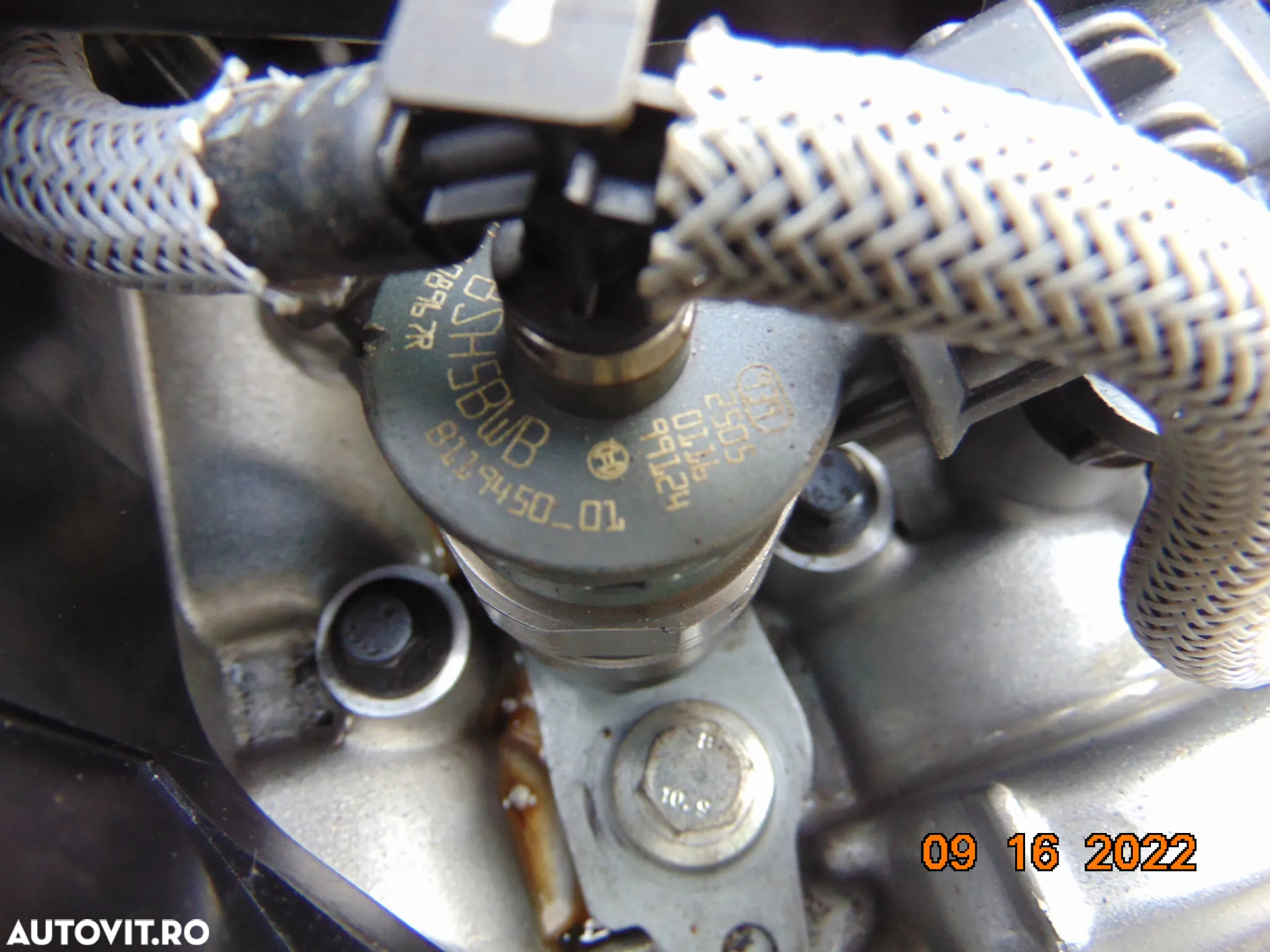 Injectoare Renault Trafic 1.6 euro 6 Opel Vivaro Injector dezmembrez tafic 1.6 - 2