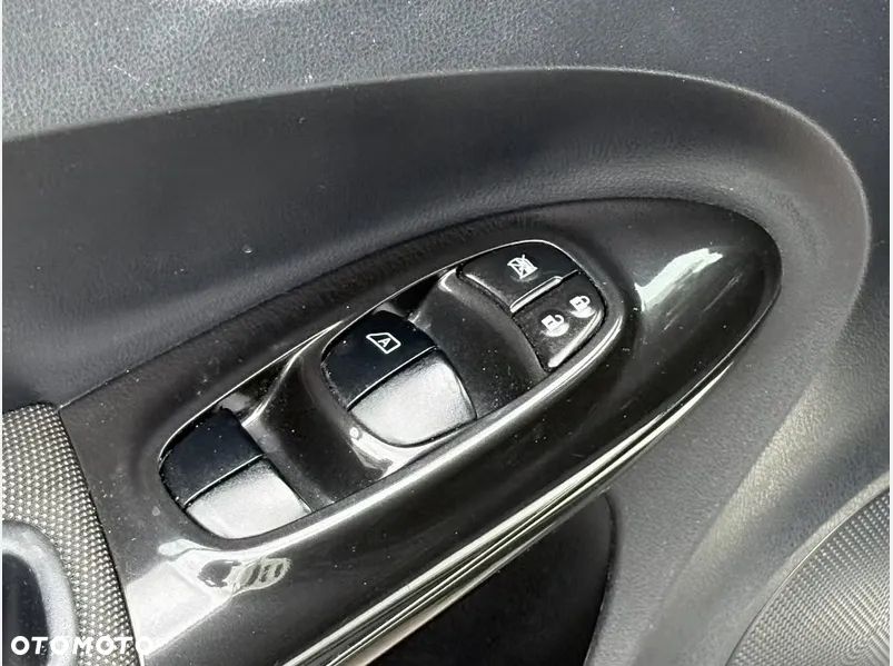 Nissan Juke 1.6 Tekna S&S - 12