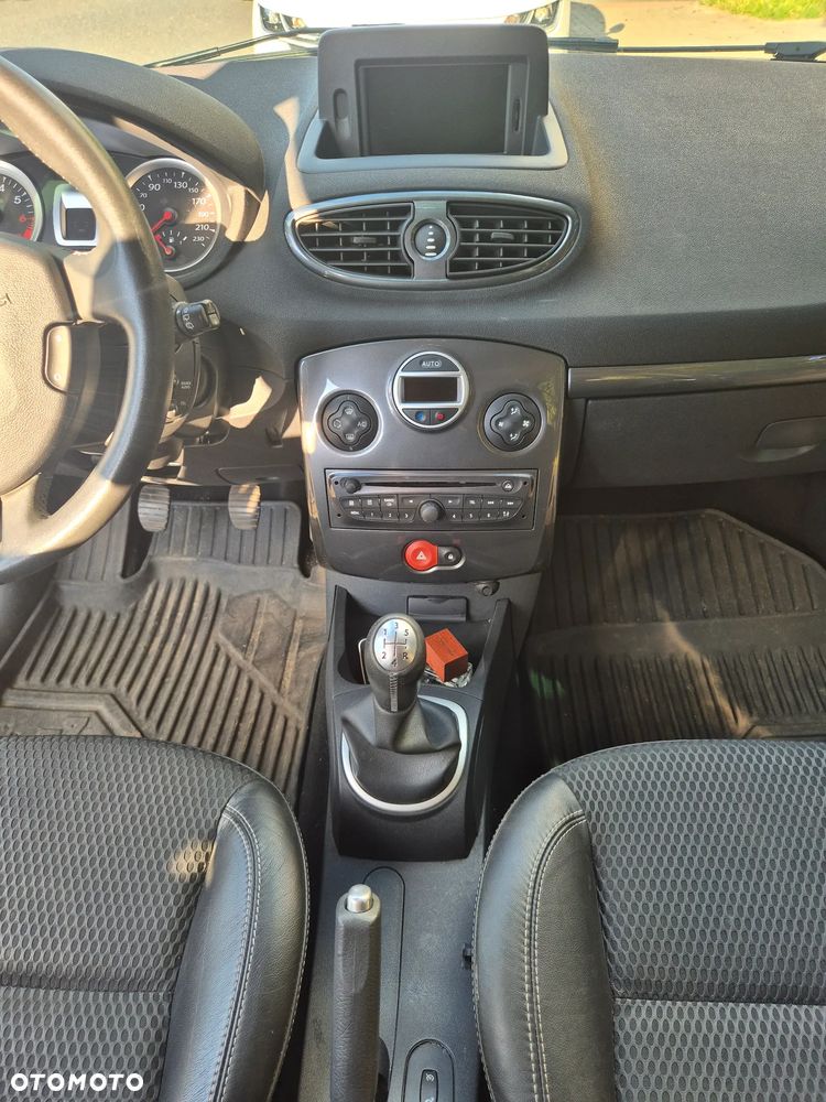 Renault Clio 1.2 TCE Authentique - 3