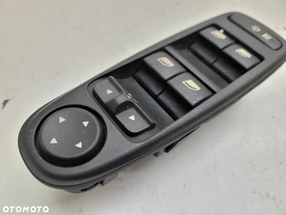 PRZEŁĄCZNIK PANEL SZYB 96547100 CITROEN C4 PICASSO 2006 EUROPA - 3