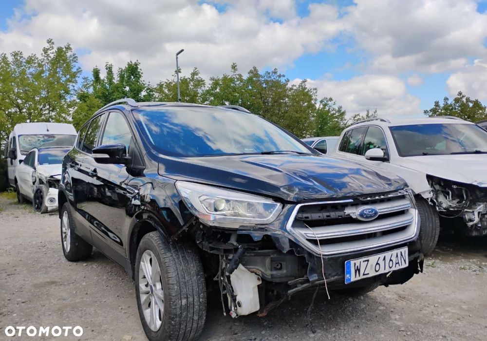 Ford Kuga - 3