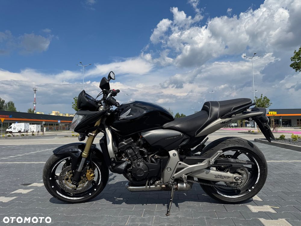 Honda Hornet - 12