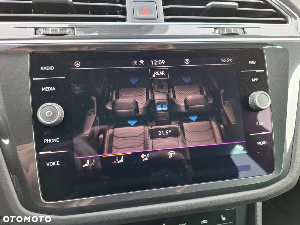 Volkswagen Tiguan 1.4 eHybrid OPF DSG Elegance - 33