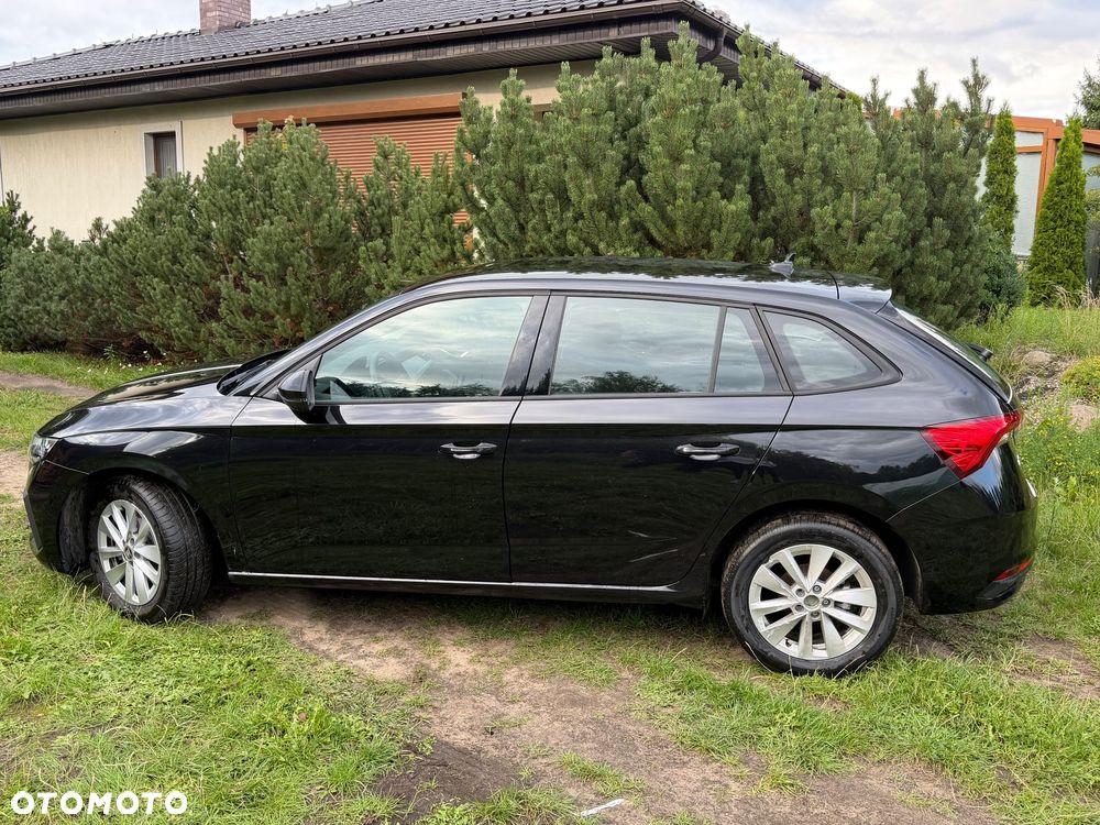 Skoda Scala 1.5 TSI Edition 130 DSG - 6