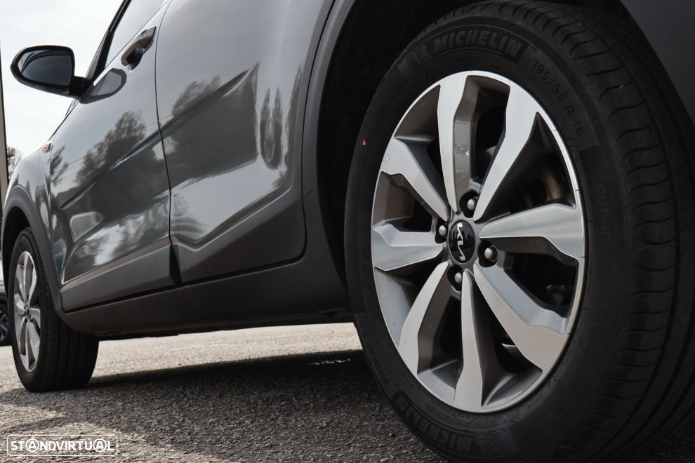 Kia Stonic 1.2 MPi Vibe - 5