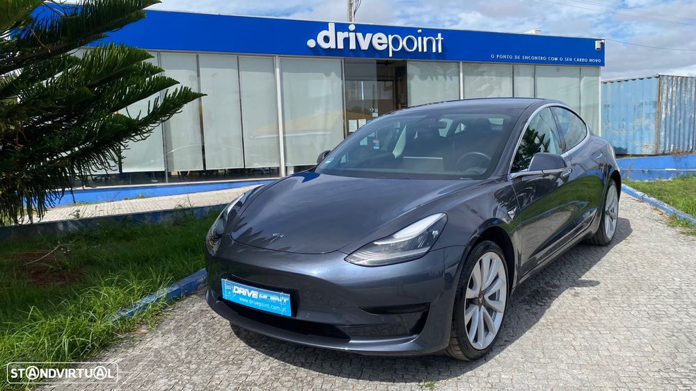Tesla Model 3 Standard Range Plus RWD - 3
