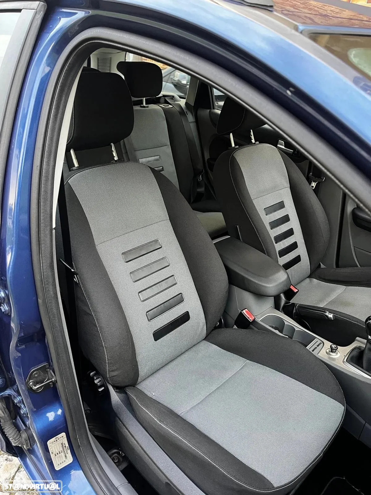 Ford Focus 1.4 16V Connection - 4