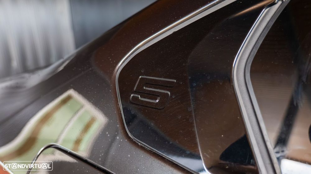BMW 520 d Pack Desportivo M - 37