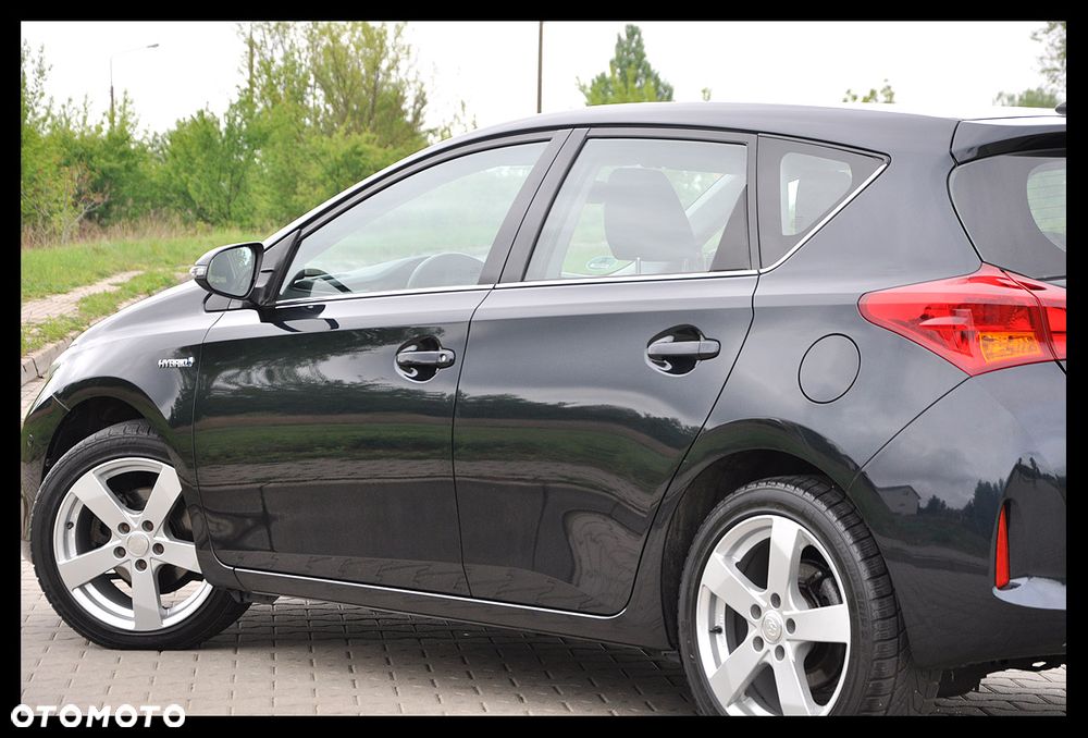 Toyota Auris - 12
