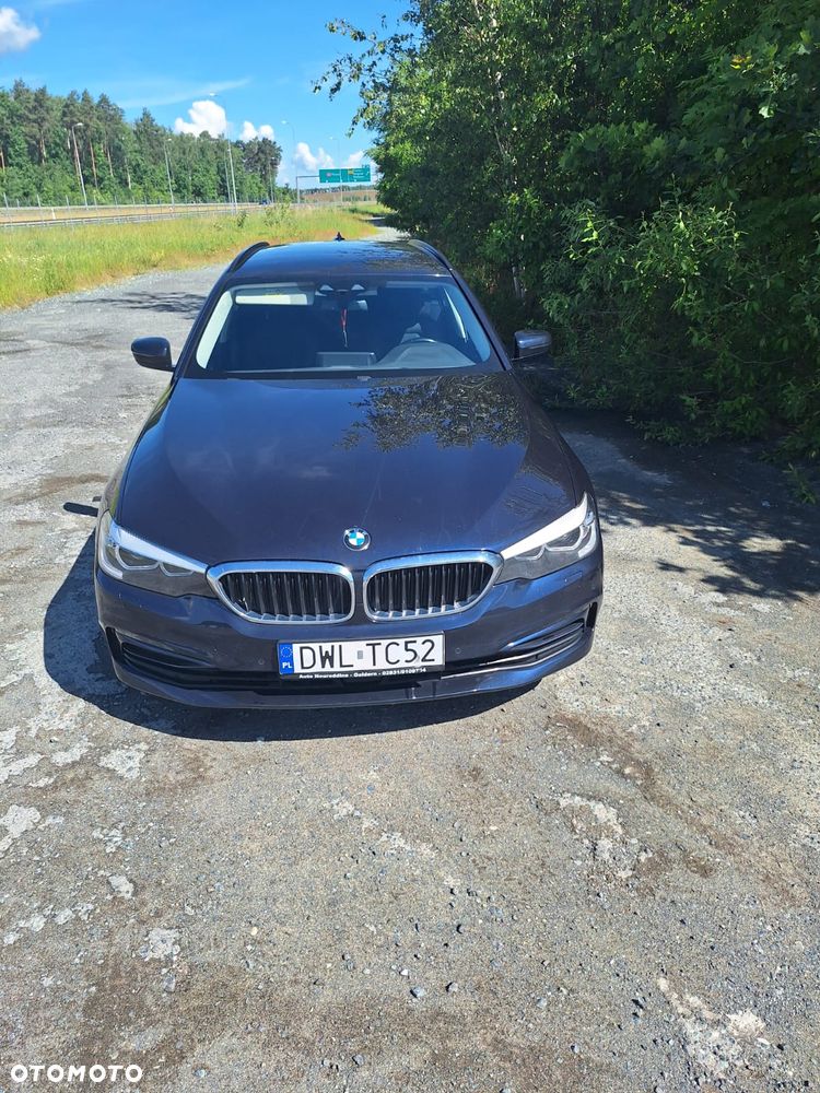 BMW Seria 5 525d Sport Line - 10