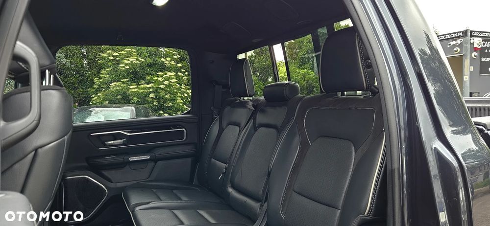 RAM 1500 - 19