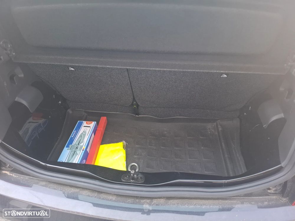 SEAT Mii - 14