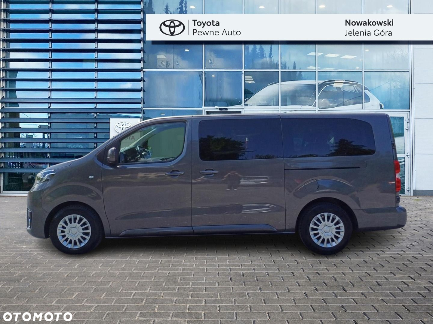 Toyota Proace Verso 2.0 D4-D Long Business - 3