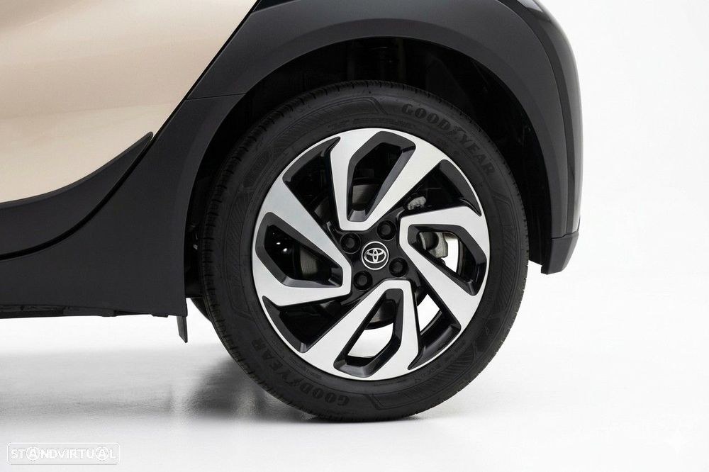 Toyota Aygo X 1.0 Pulse CVT - 9