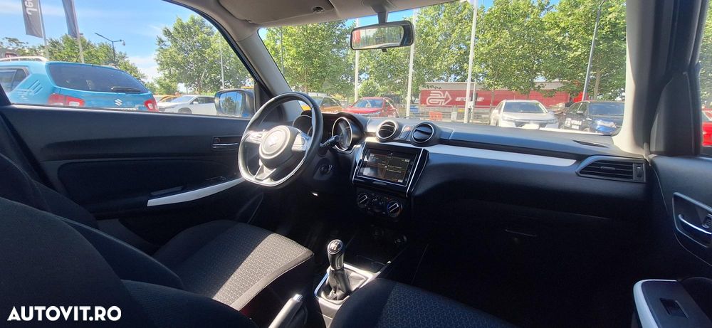 Suzuki Swift 1.2 Passion - 8