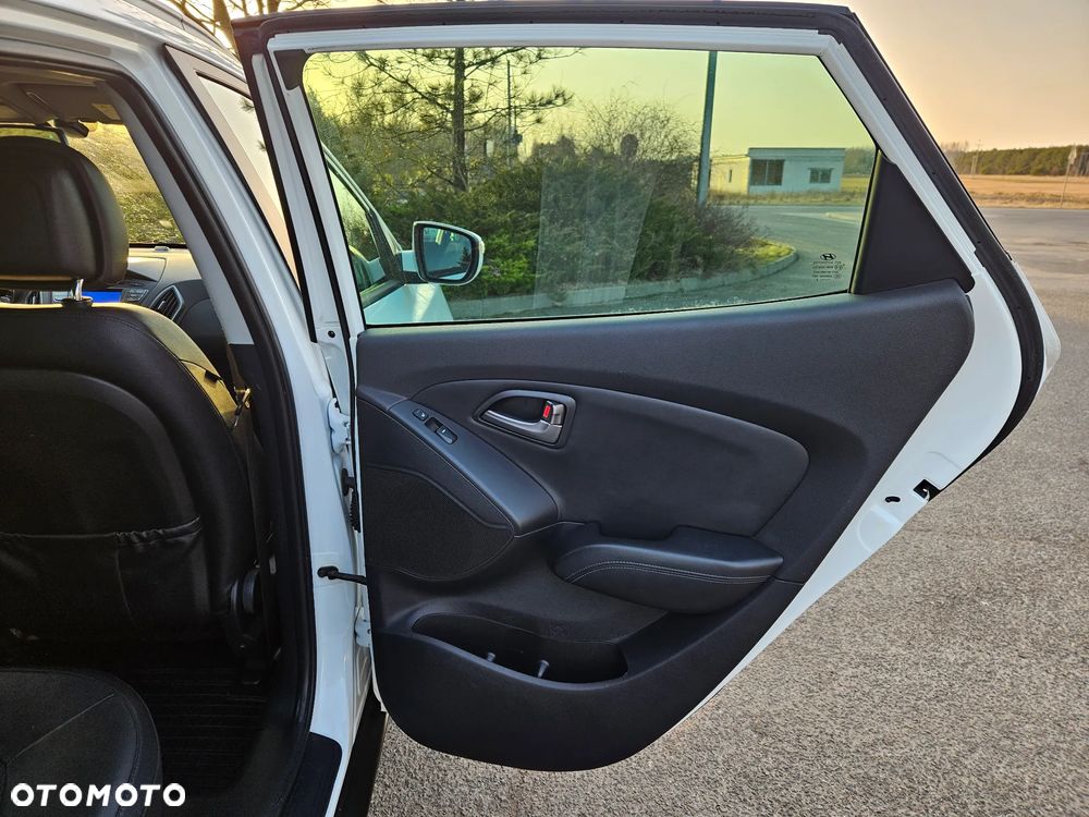 Hyundai ix35 1.7 CRDi 2WD blue Comfort - 34