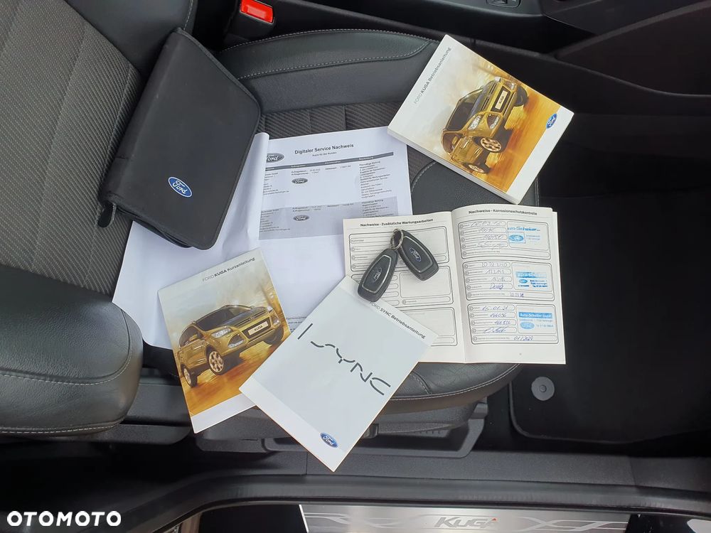 Ford Kuga 2.0 TDCi 4x4 SYNC - 38