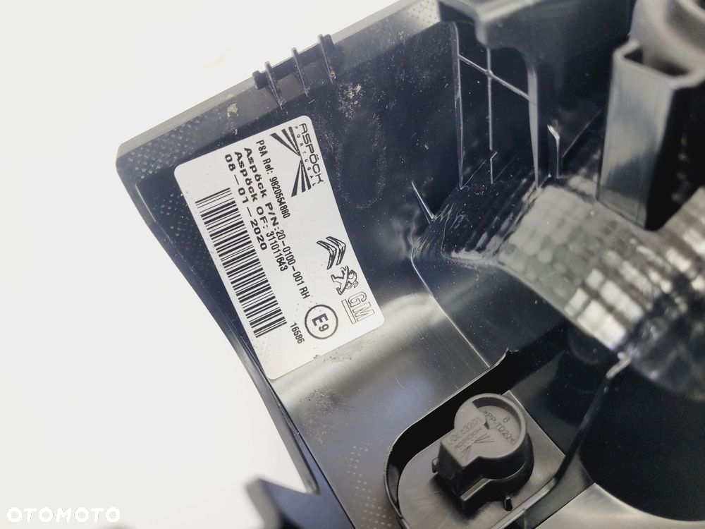LAMPA PRAWY TYŁ PRAWA TYLNA PEUGEOT PARTNER IV 2018- 9820554880, #14410 - 10