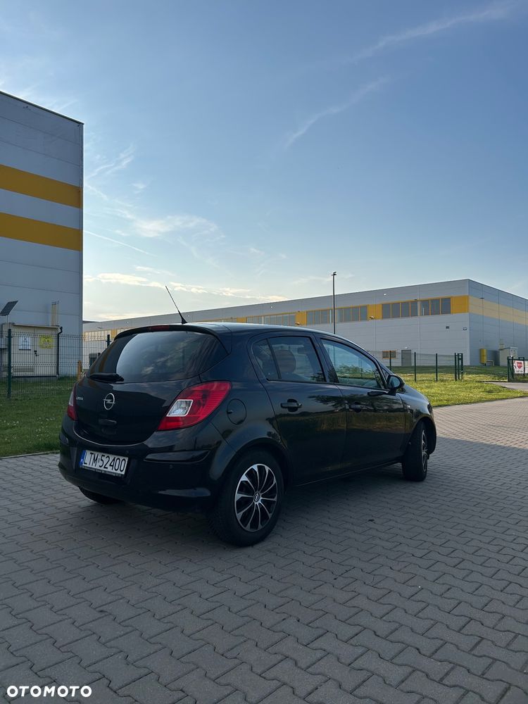 Opel Corsa - 6