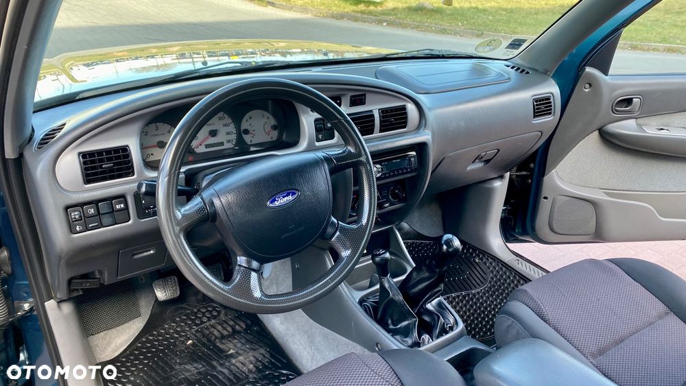 Ford Ranger - 18