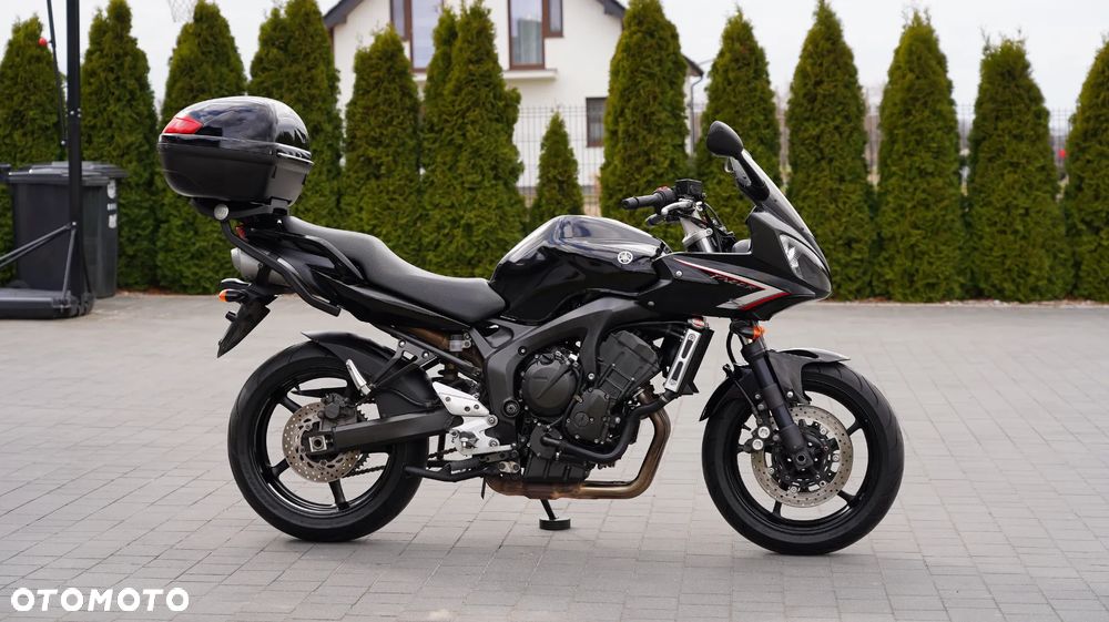 Yamaha FZ6 - 4