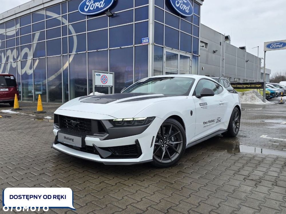 Ford Mustang - 3