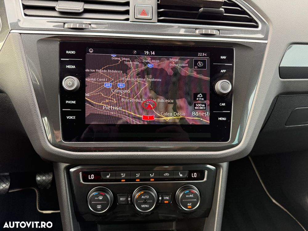 Volkswagen Tiguan - 18