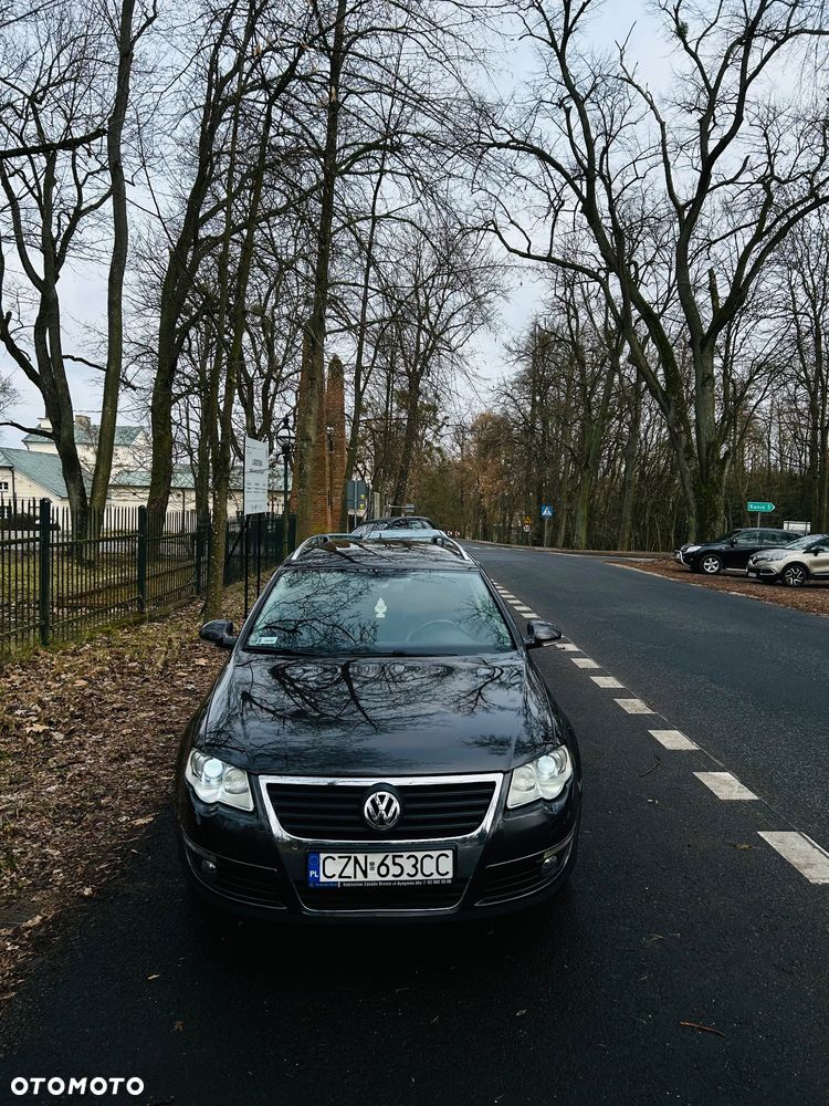 Volkswagen Passat 2.0 TDI DSG Individual Chrom - 3