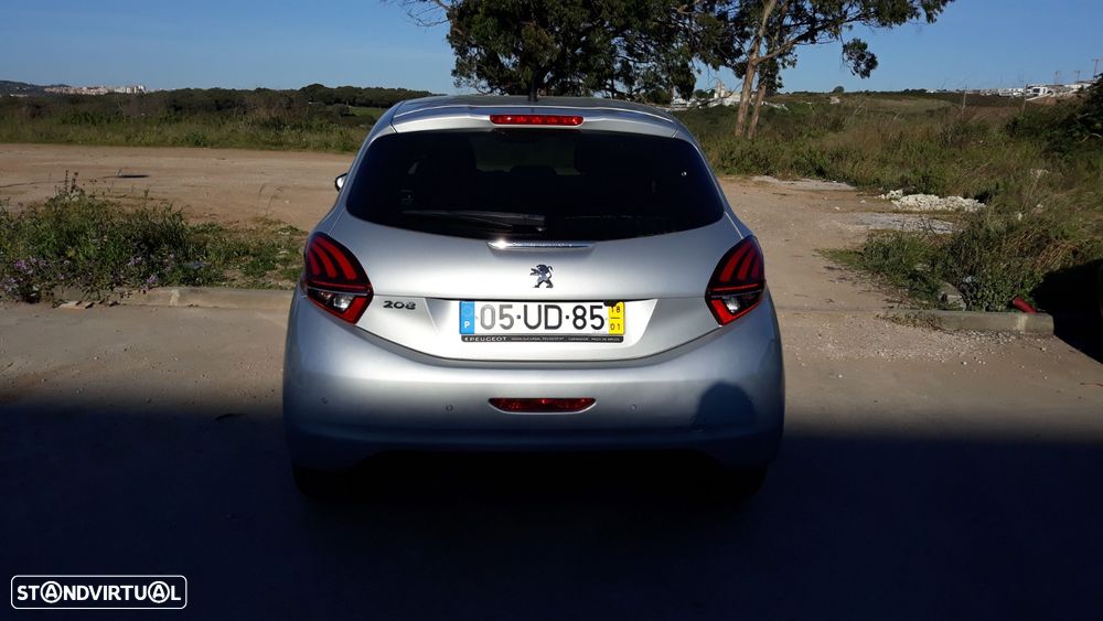 Peugeot 208 1.2 PureTech Access - 4