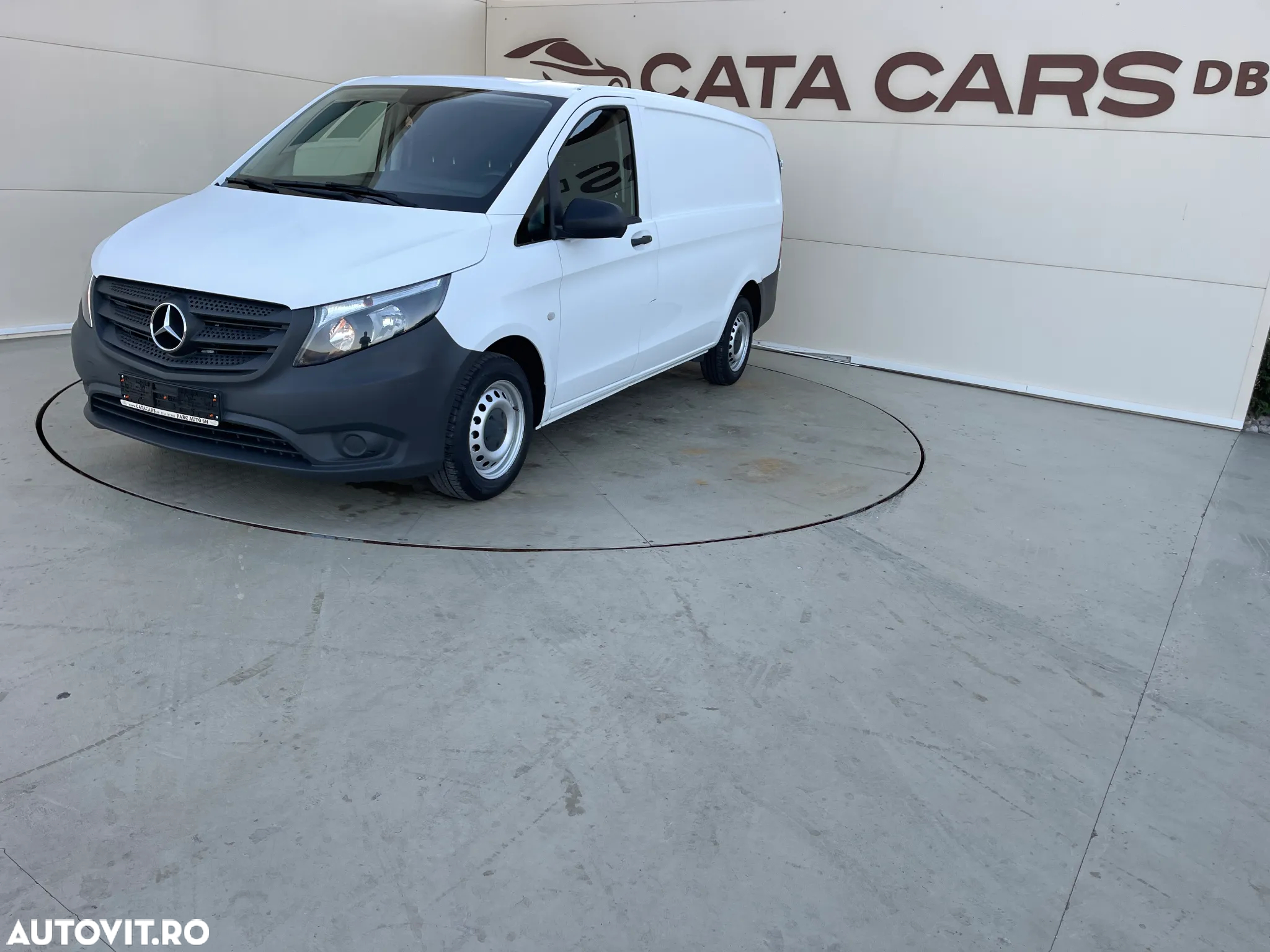 Mercedes-Benz Vito 111CDI LUNG USI SPATE - 4