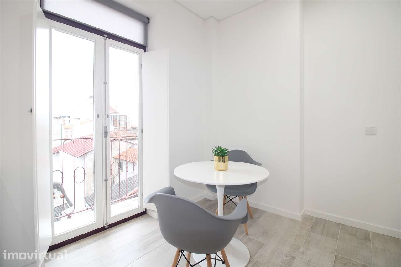 Apartamento T0 na zona da Baixa - Grande imagem: 2/11