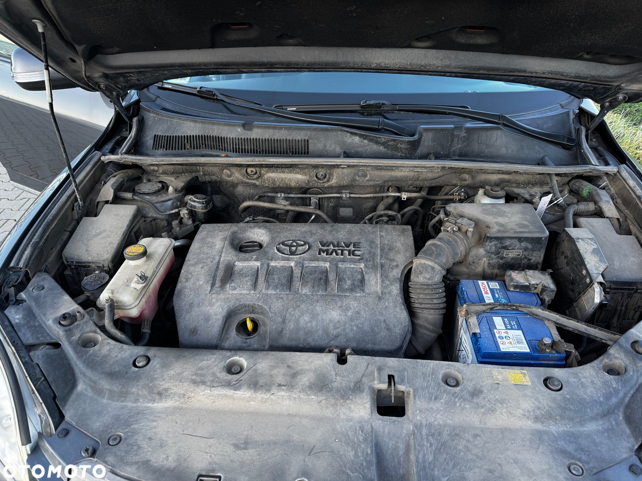 Toyota RAV4 - 9