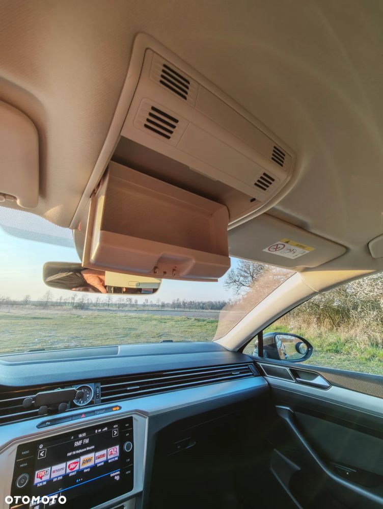 Volkswagen Passat 1.8 TSI BMT Comfortline DSG - 23