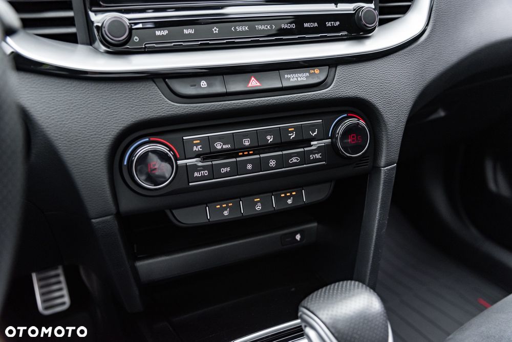 Kia ProCeed 1.5 T-GDI GT Line DCT - 36