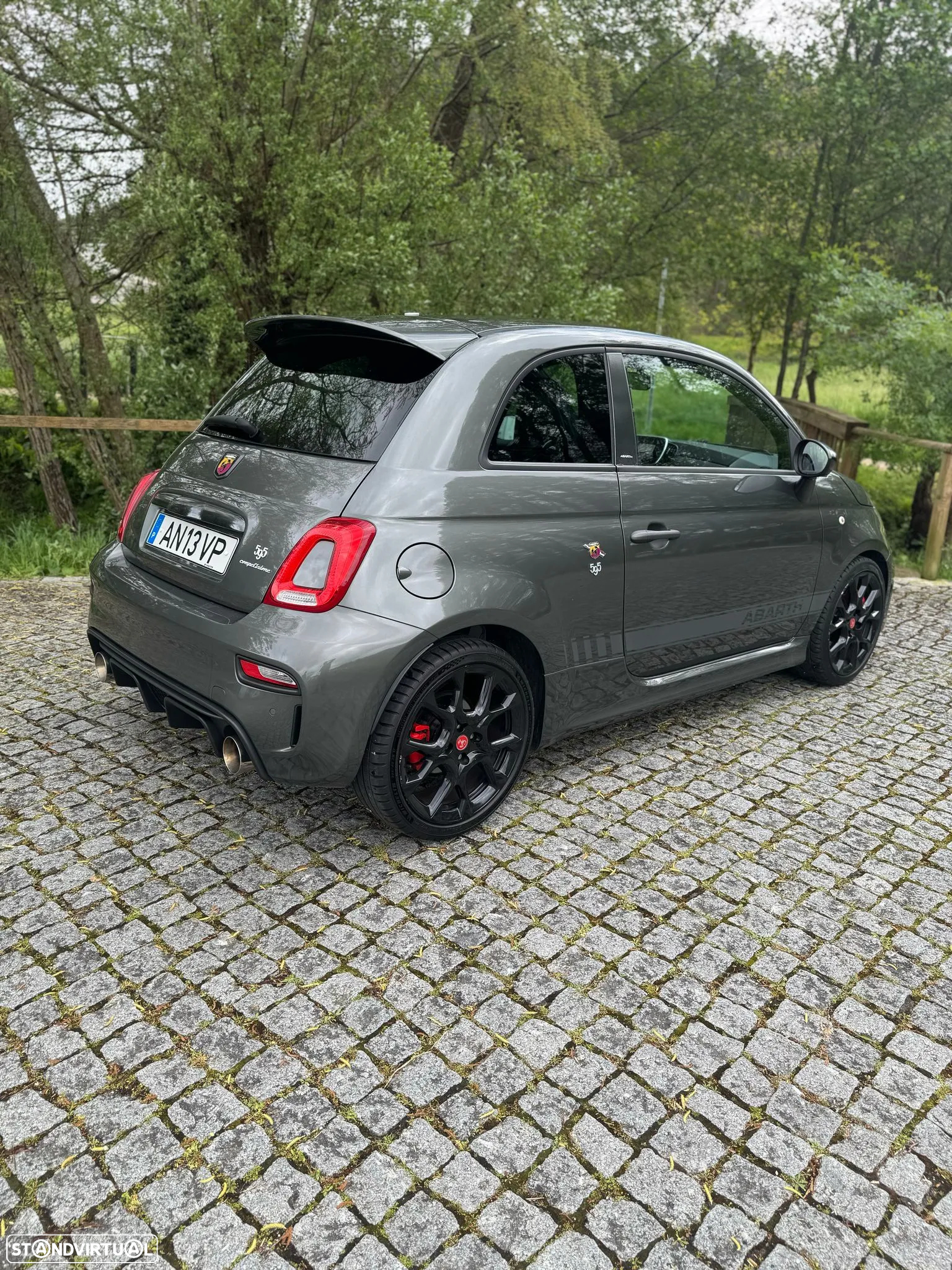 Abarth 595 1.4 T-Jet Competizione - 9