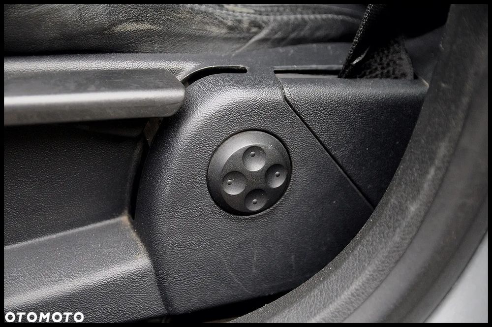 Audi A4 Avant - 32