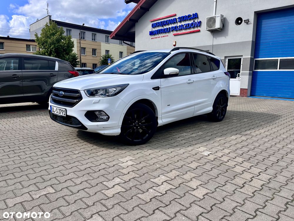 Ford Kuga 1.5 EcoBoost 4x4 ST-Line - 1
