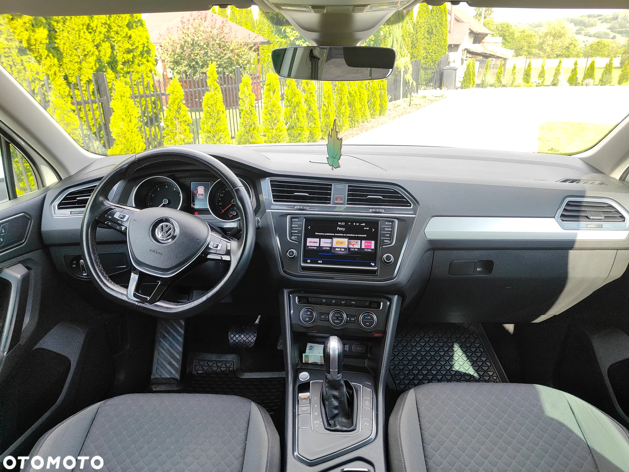 Volkswagen Tiguan - 14