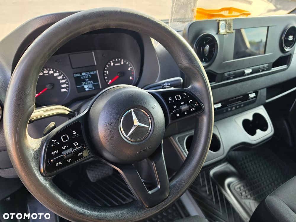 Mercedes-Benz sprinter - 5