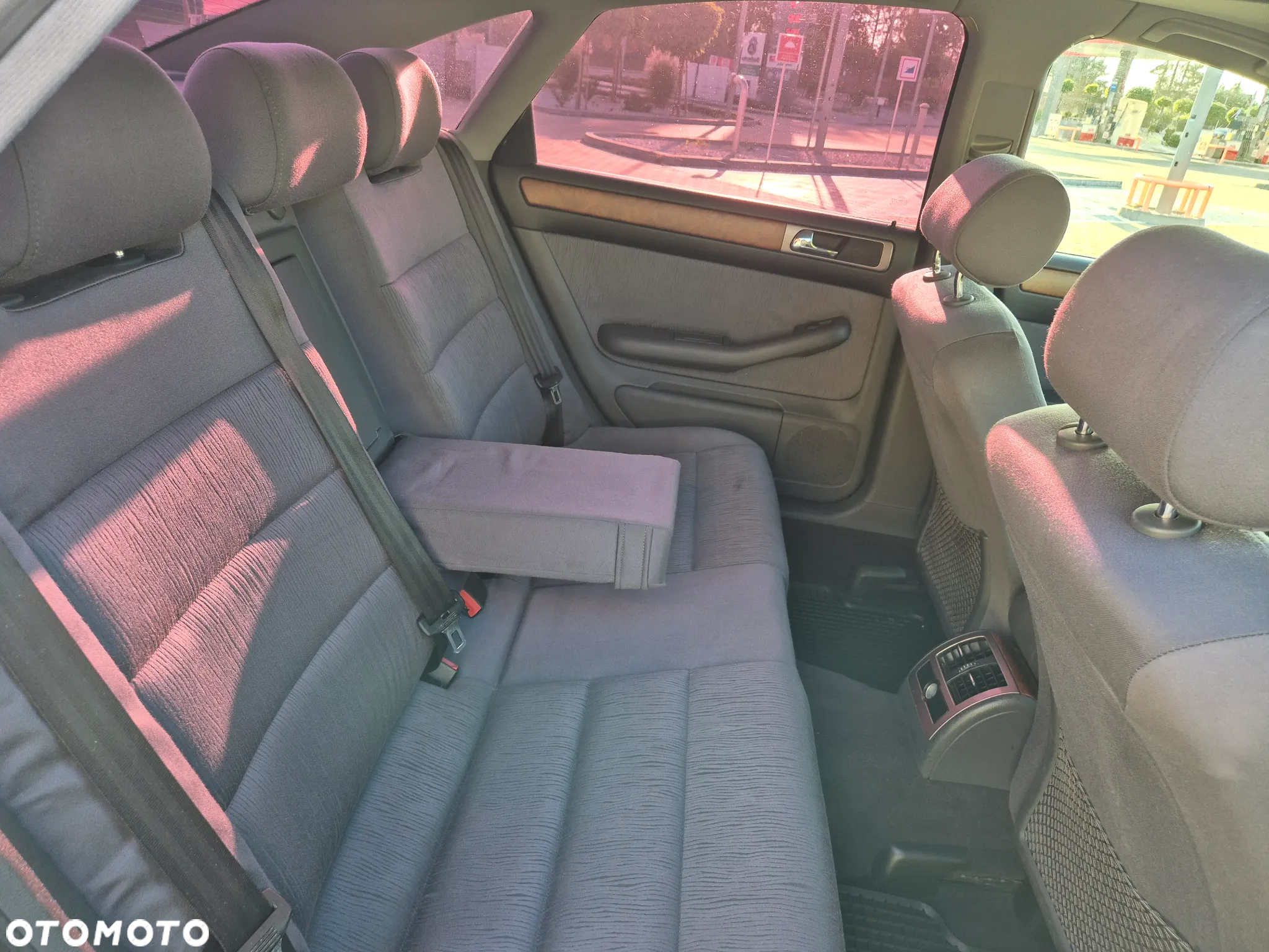 Audi A6 - 24